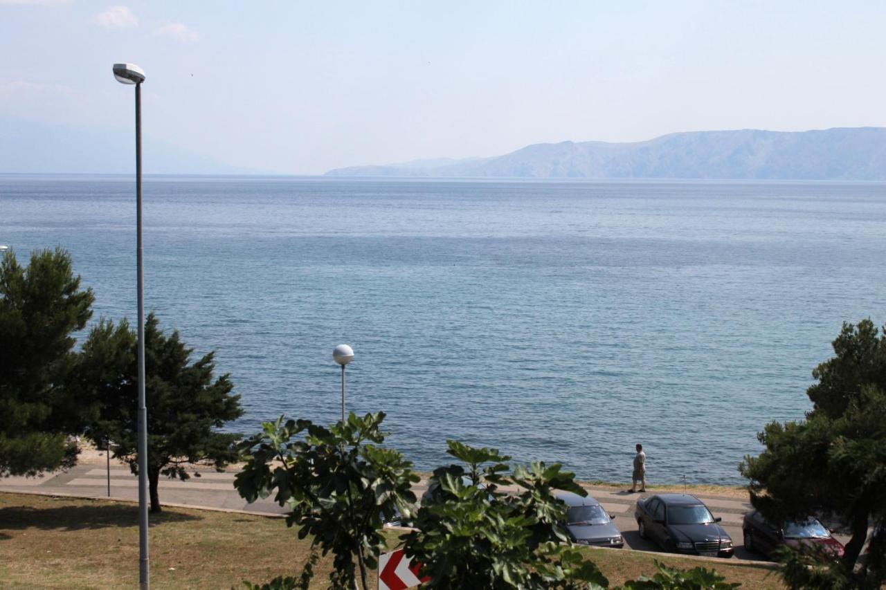 Apartments By The Sea Novi Vinodolski - 5558 Ngoại thất bức ảnh